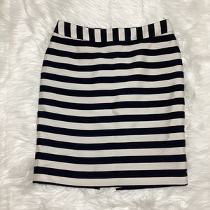 Worthington Women’s Silky Black Cream Stripes A-line Knee Length Skirt